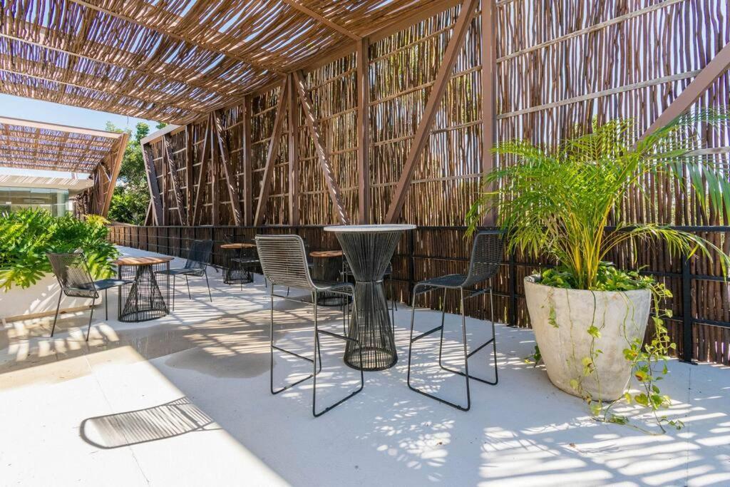 Exclusive Studio In A Gated Community By Casa Paraiso Тулум Екстериор снимка